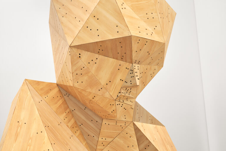 Installationsansicht der Ausstellung Baby von Niclas Riepshoff in der Kunsthalle Mannheim